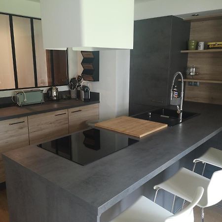 Appartement Meuble Tout Confort Scionzier Luaran gambar